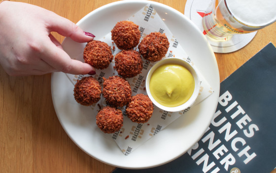 WK Bij B10-1914-min.jpg