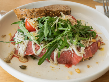 carpaccio broodje.png